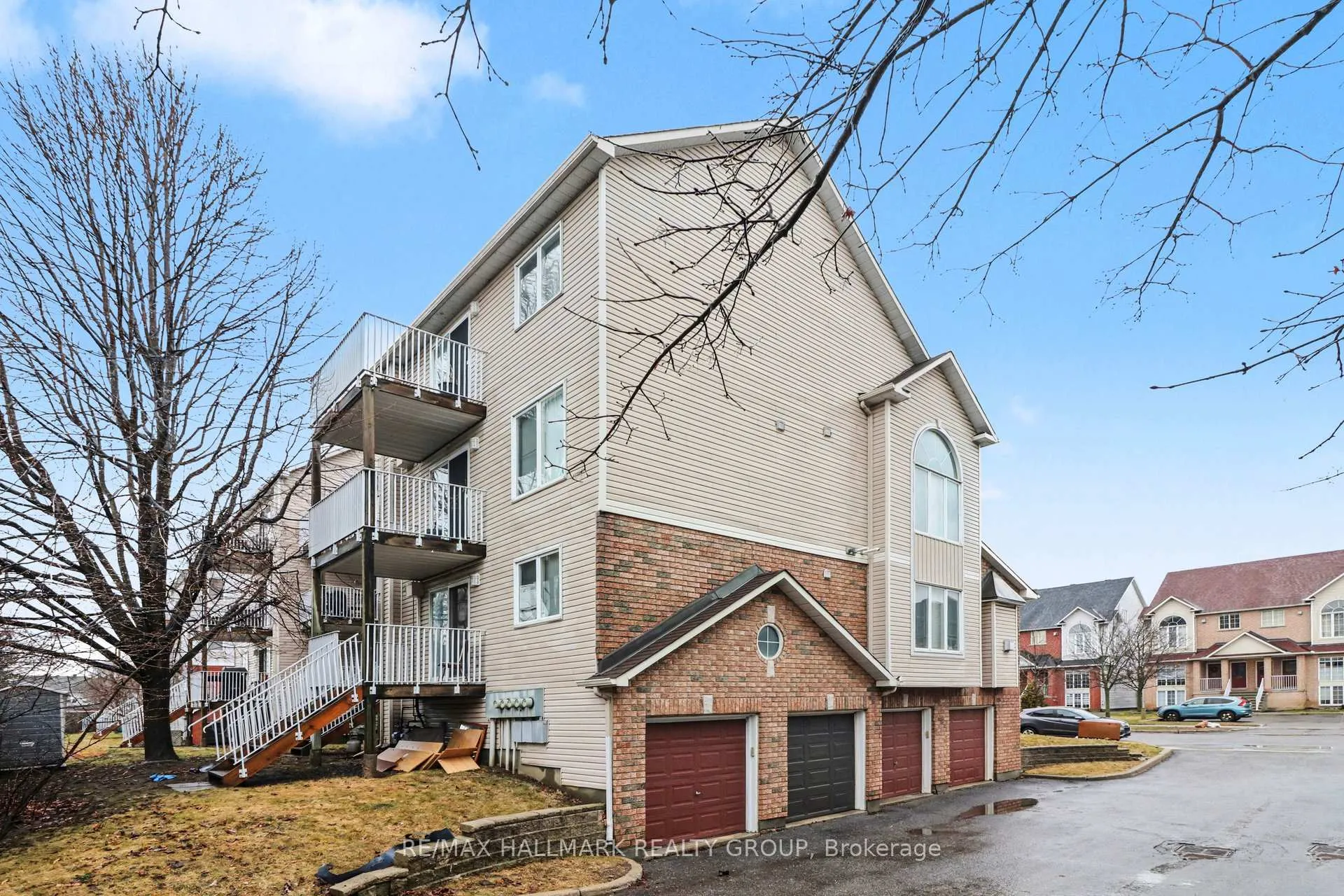 Photo 3 of 4460 Harper Avenue, Ottawa, Carson Grove — HOMEH