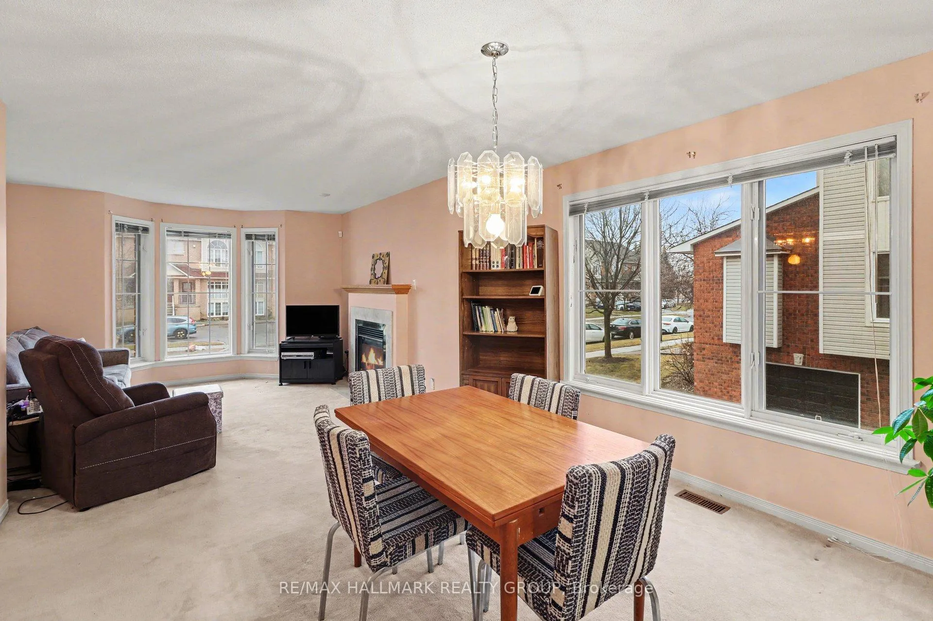 Photo 12 of 4460 Harper Avenue, Ottawa, Carson Grove — HOMEH