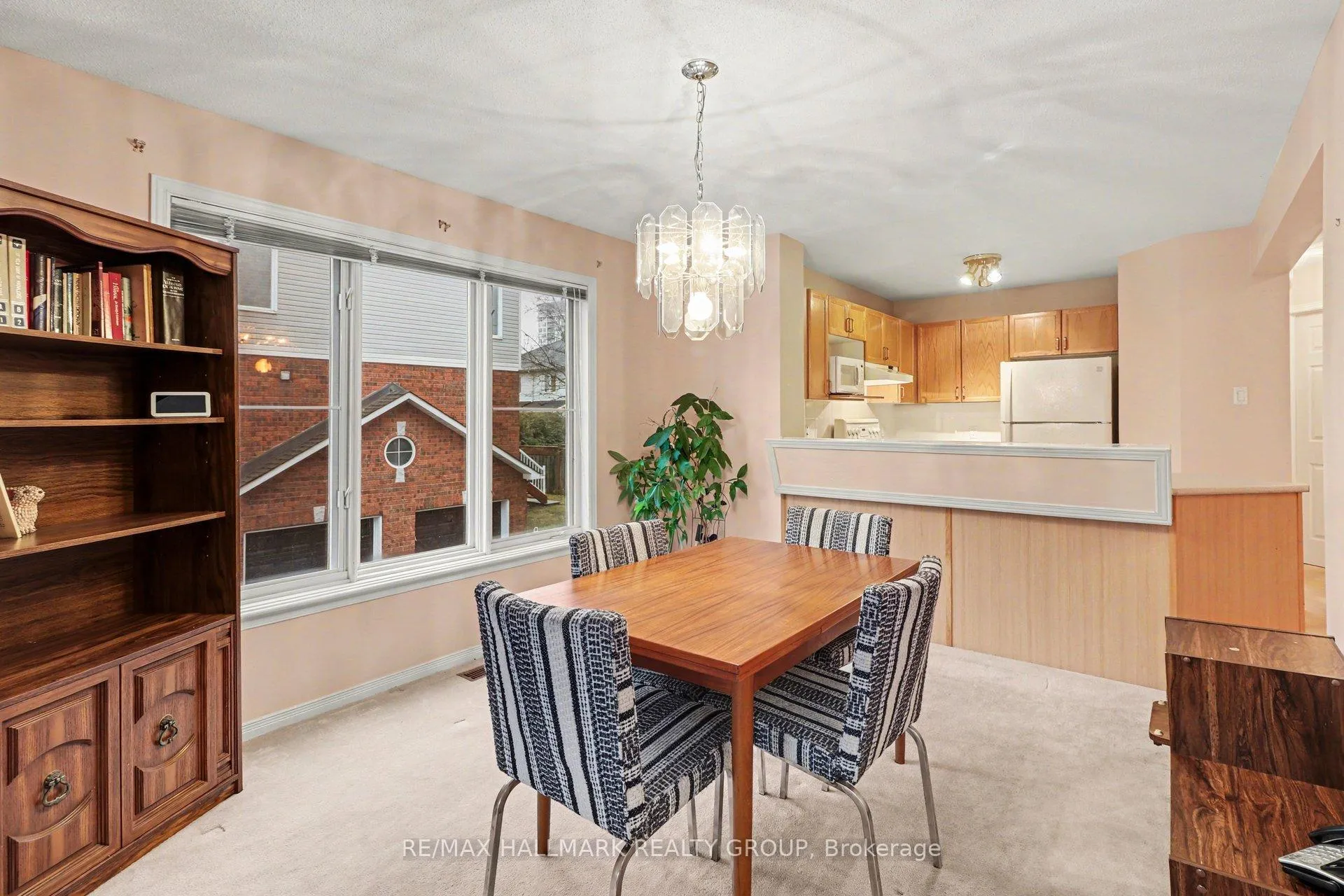 Photo 14 of 4460 Harper Avenue, Ottawa, Carson Grove — HOMEH