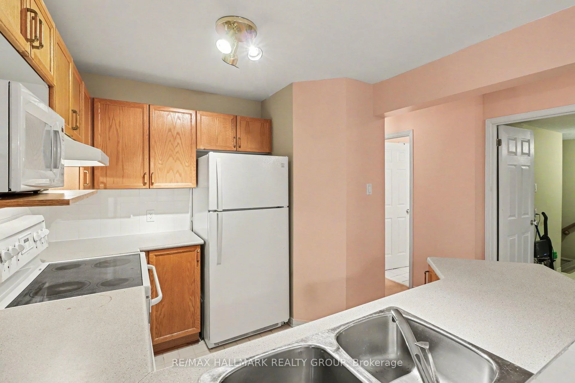 Photo 20 of 4460 Harper Avenue, Ottawa, Carson Grove — HOMEH