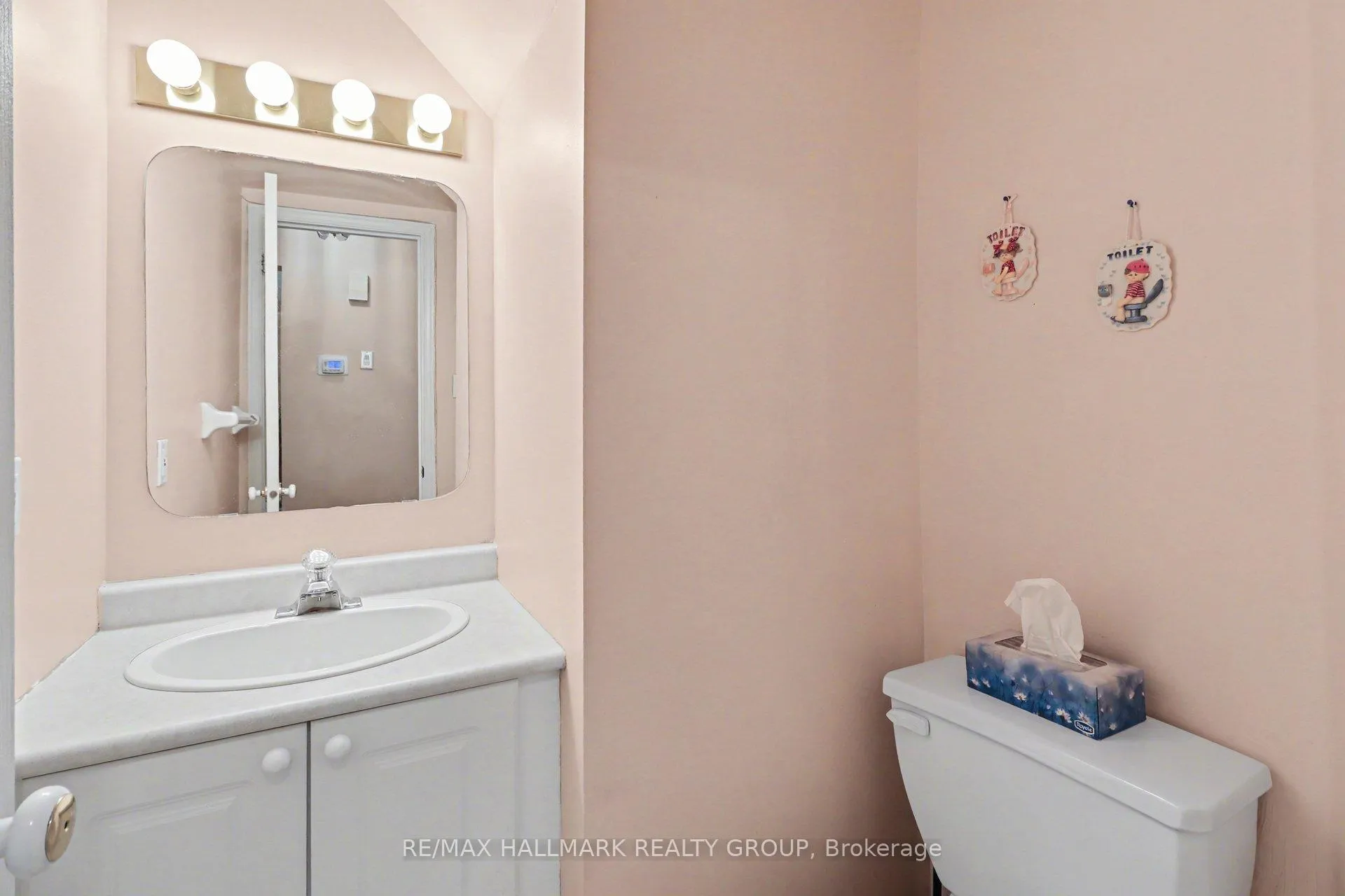 Photo 21 of 4460 Harper Avenue, Ottawa, Carson Grove — HOMEH