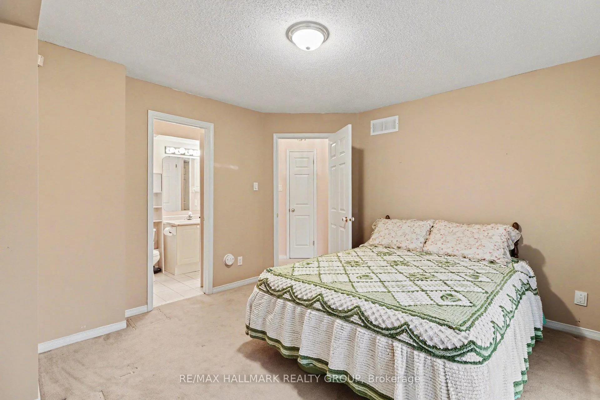 Photo 24 of 4460 Harper Avenue, Ottawa, Carson Grove — HOMEH