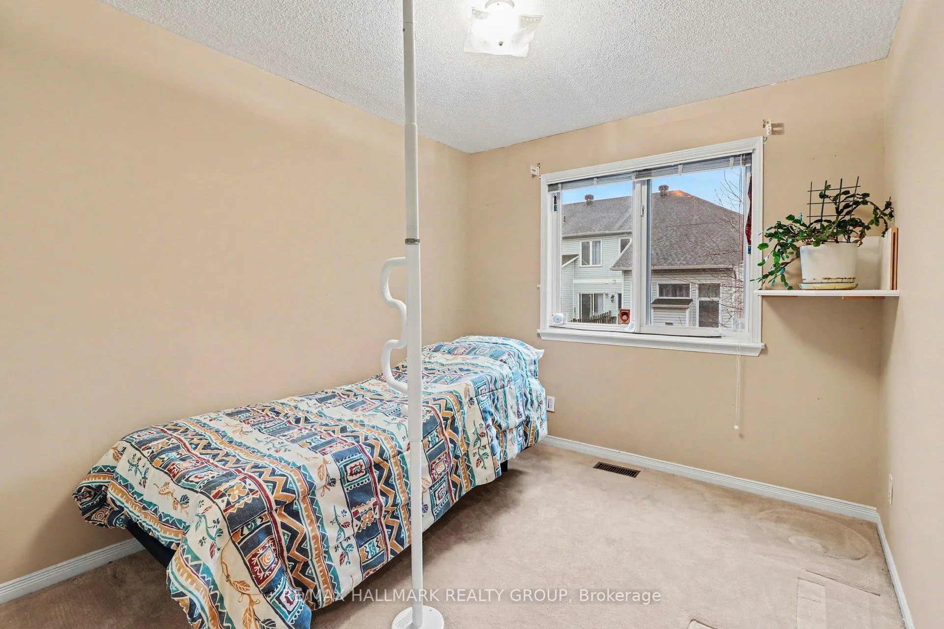 Photo 25 of 4460 Harper Avenue, Ottawa, Carson Grove — HOMEH