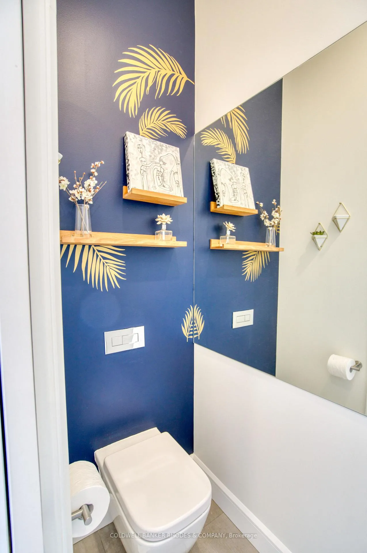 Photo 5 of 103A Stirling Avenue, Ottawa, Hintonburg — HOMEH