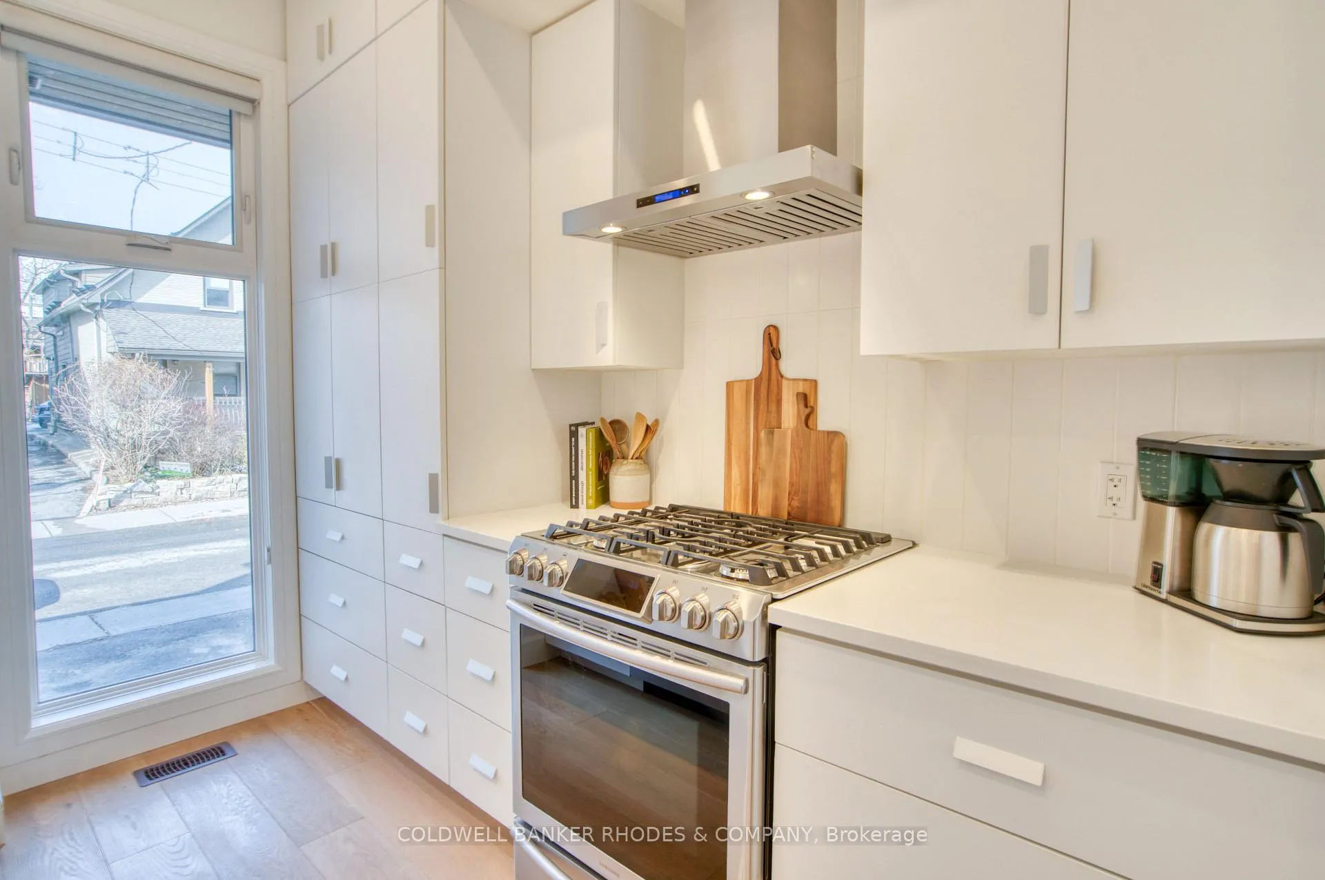 Photo 11 of 103A Stirling Avenue, Ottawa, Hintonburg — HOMEH