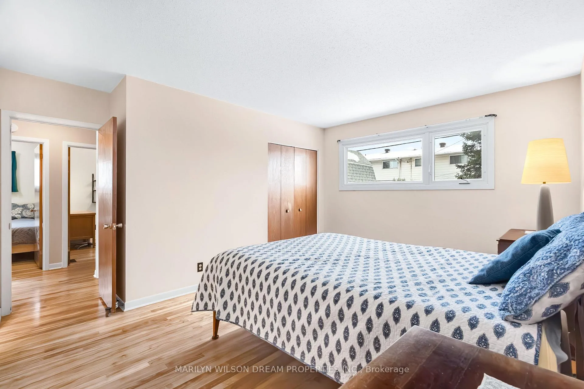 Photo 22 of 2422 Magnus Avenue, Ottawa, Hawthorne Meadows — HOMEH