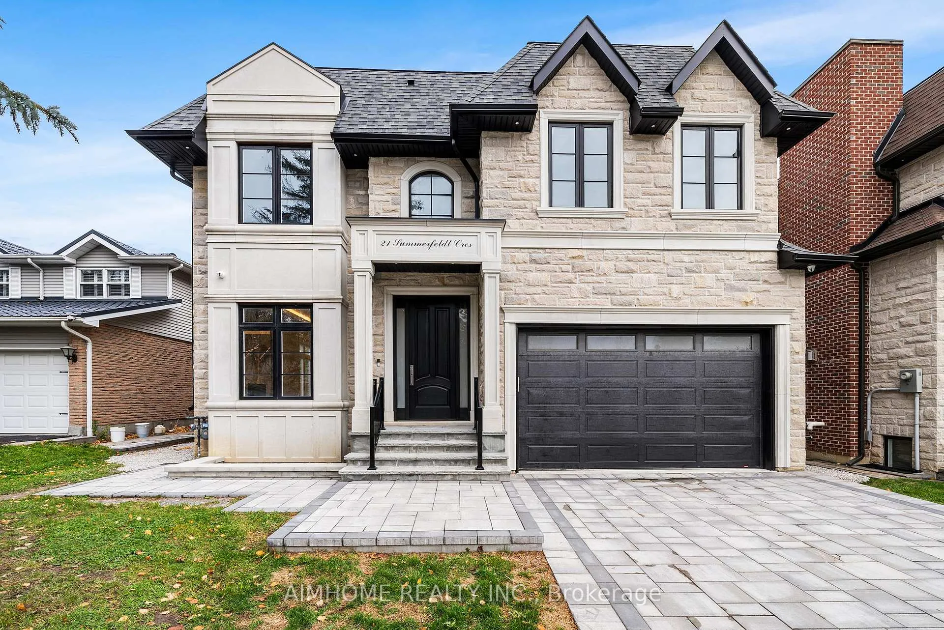 Photo 1 of 21 Summerfeldt Crescent, Markham, Unionville — HOMEH