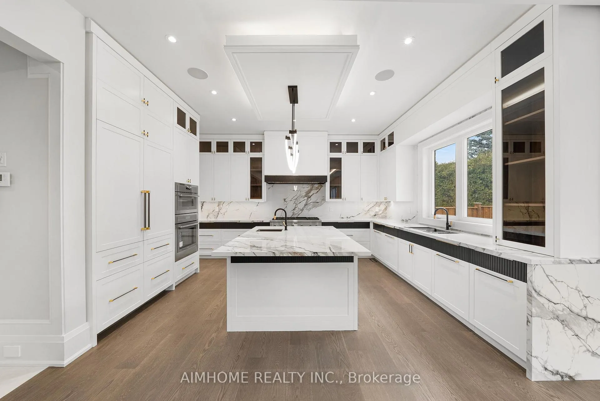 Photo 8 of 21 Summerfeldt Crescent, Markham, Unionville — HOMEH