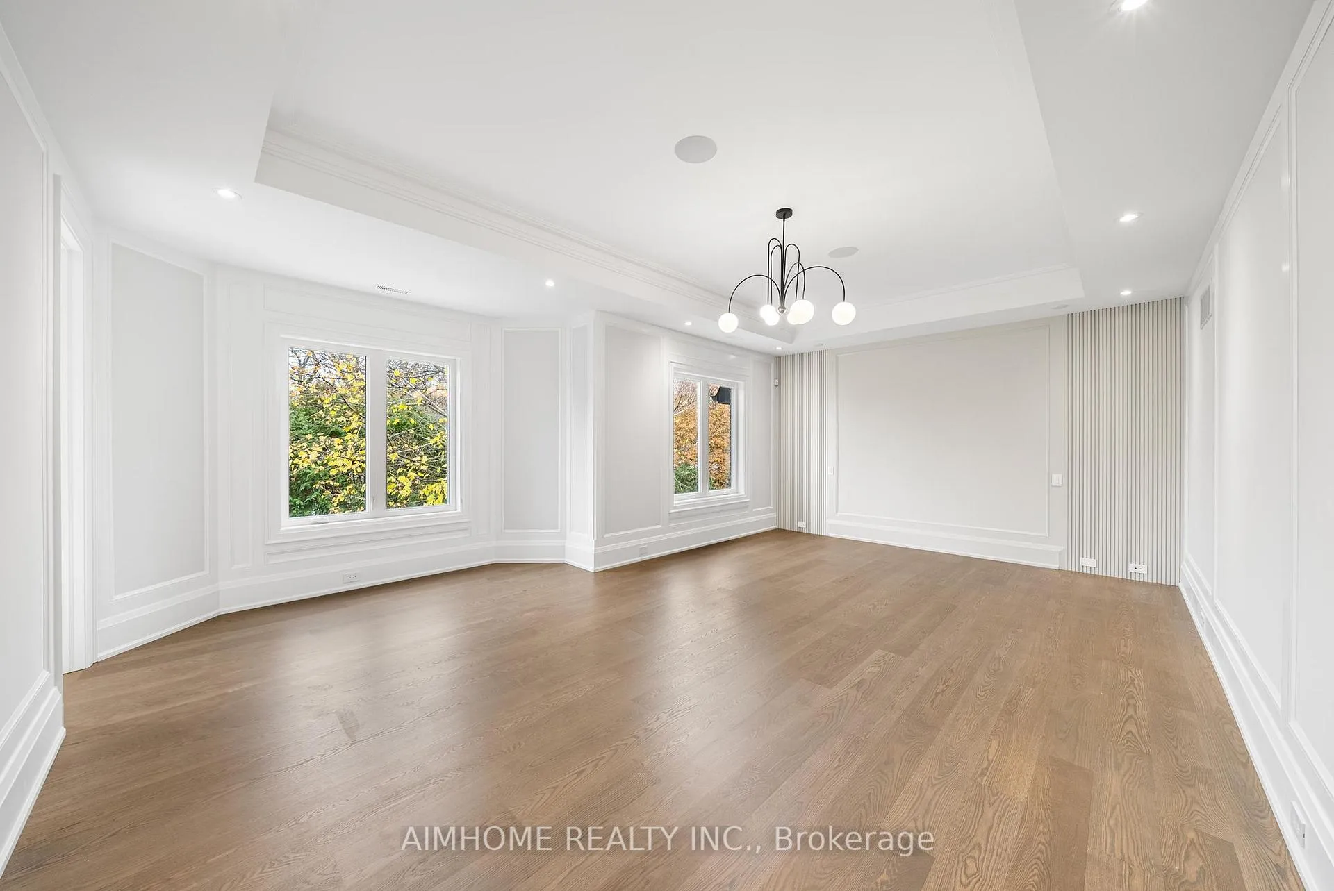 Photo 11 of 21 Summerfeldt Crescent, Markham, Unionville — HOMEH