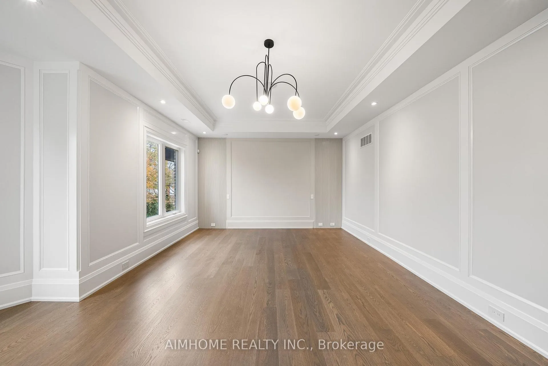 Photo 12 of 21 Summerfeldt Crescent, Markham, Unionville — HOMEH