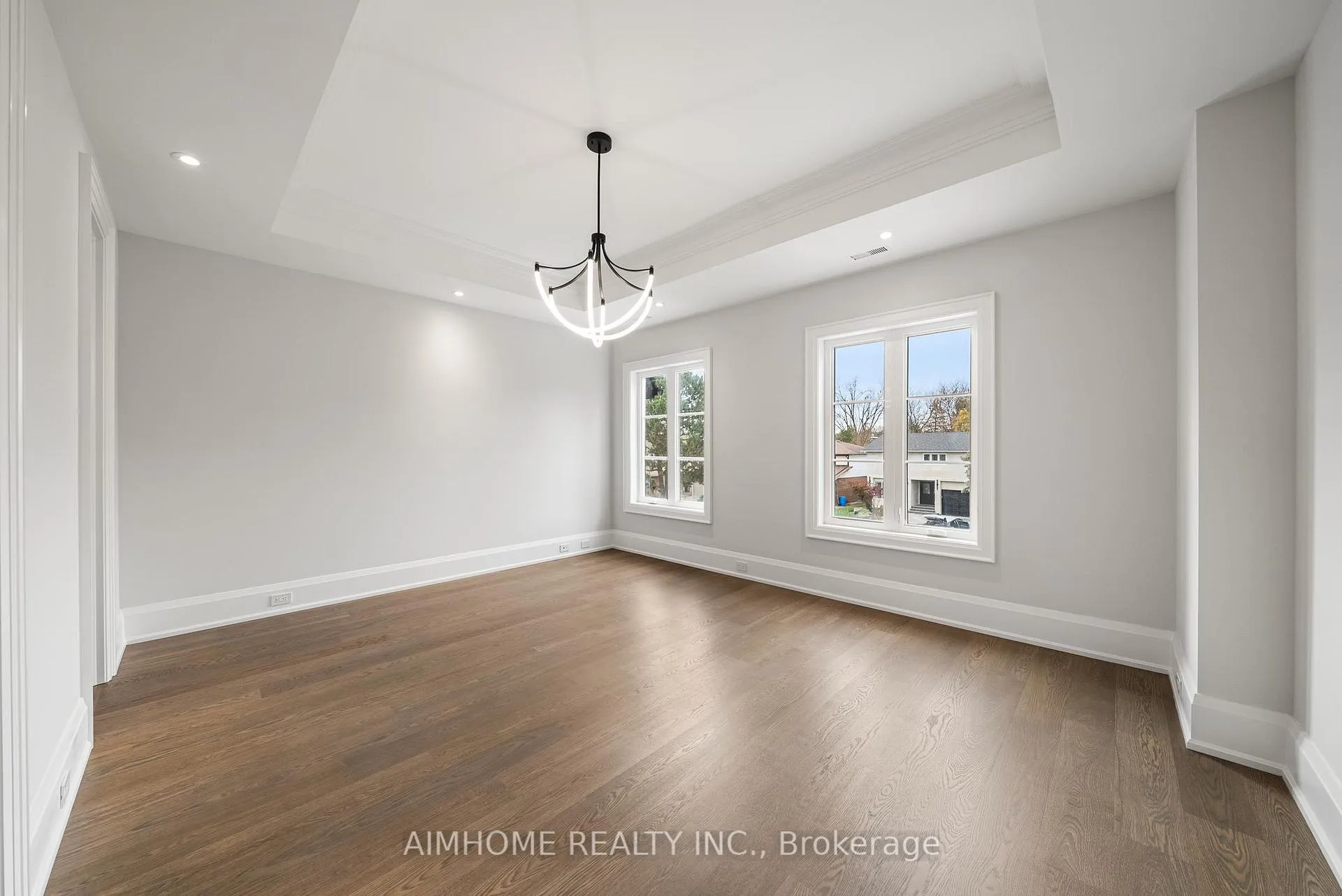 Photo 17 of 21 Summerfeldt Crescent, Markham, Unionville — HOMEH