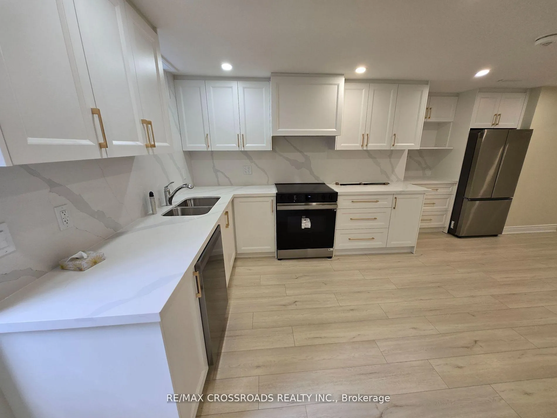 Photo 1 of Unit Basement Apartment, 66 Morrison Crescent, Markham, Buttonville — HOMEH