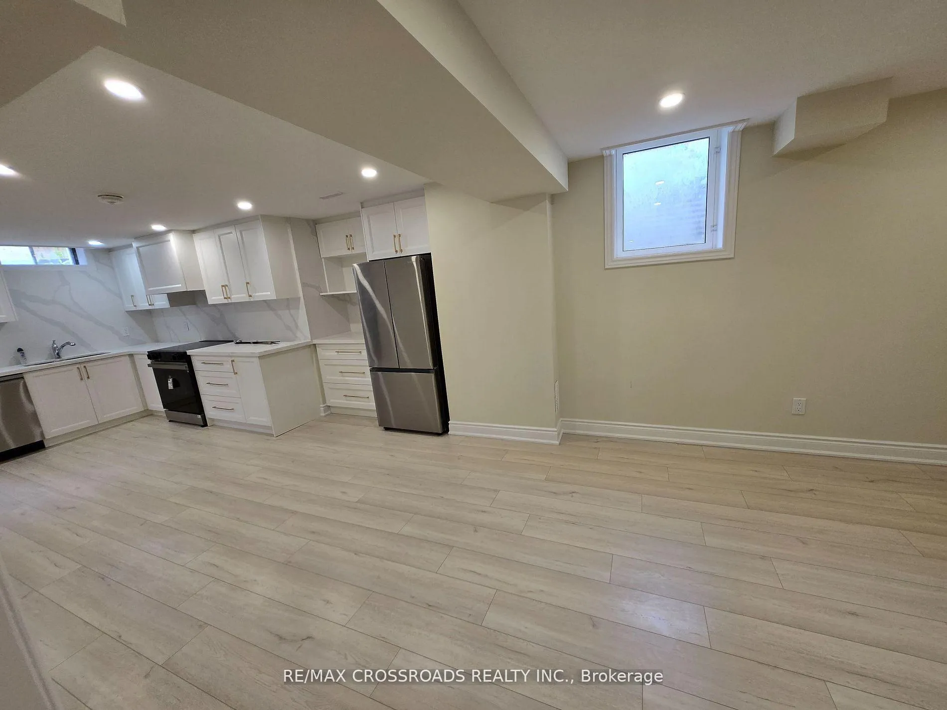 Photo 3 of Unit Basement Apartment, 66 Morrison Crescent, Markham, Buttonville — HOMEH