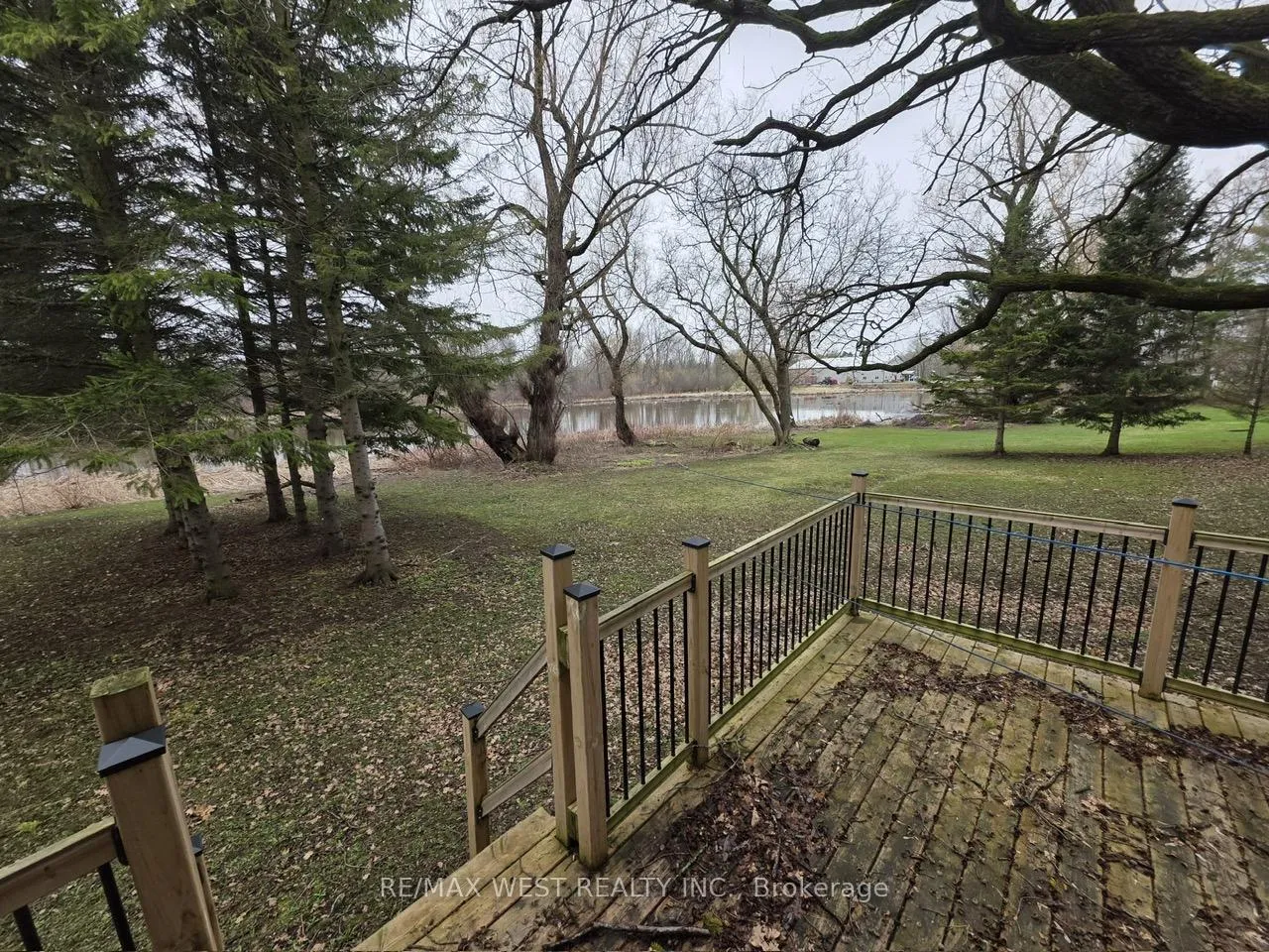 Photo 4 of 476 Hamilton Street, Huron-Kinloss, Lucknow — HOMEH