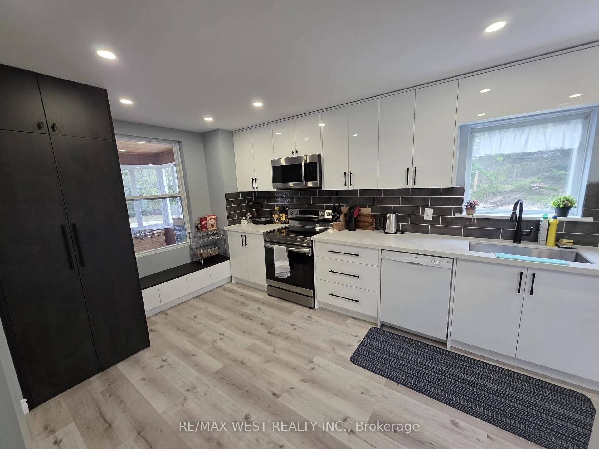 Photo 8 of 476 Hamilton Street, Huron-Kinloss, Lucknow — HOMEH