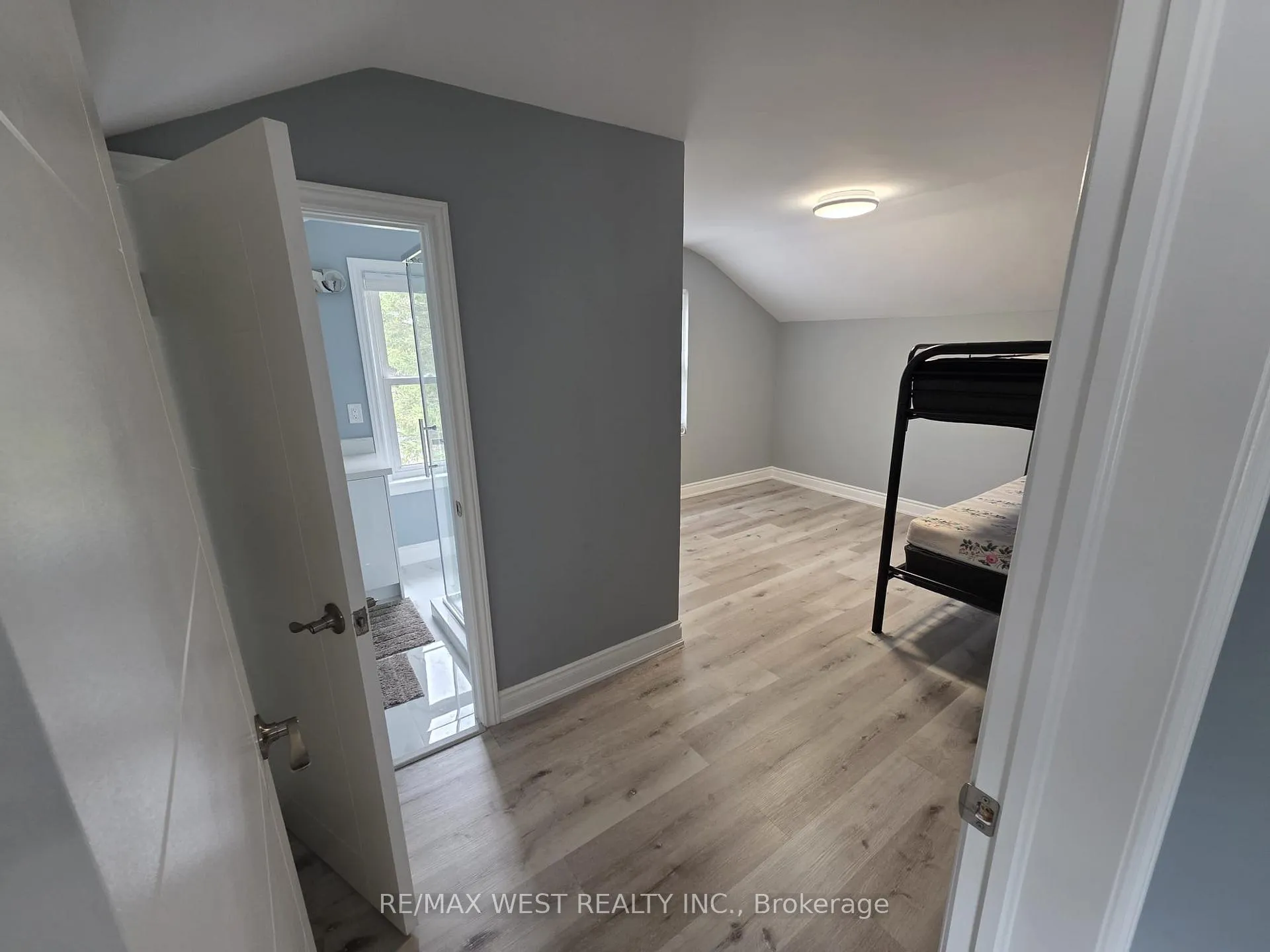Photo 27 of 476 Hamilton Street, Huron-Kinloss, Lucknow — HOMEH