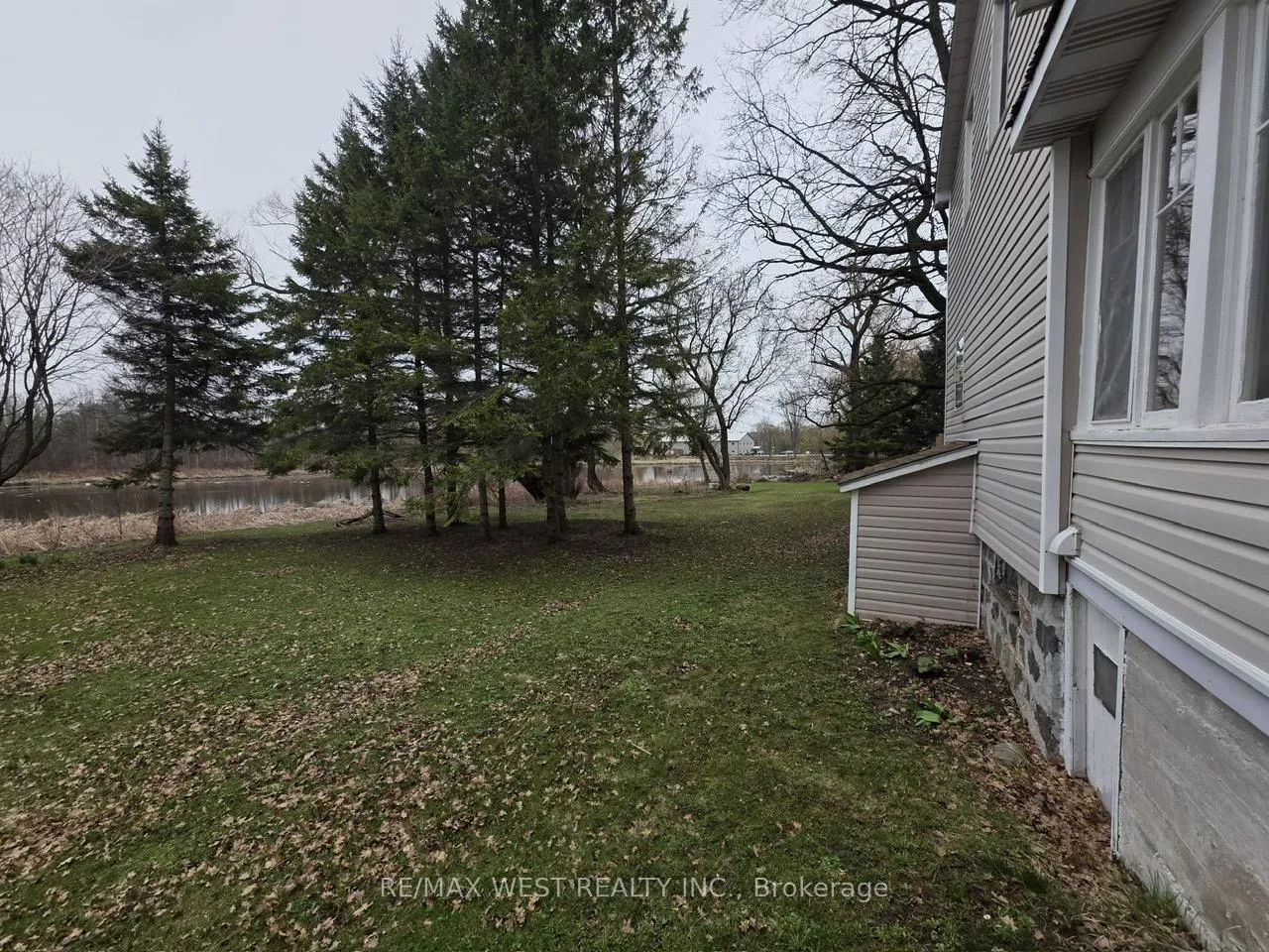 Photo 36 of 476 Hamilton Street, Huron-Kinloss, Lucknow — HOMEH