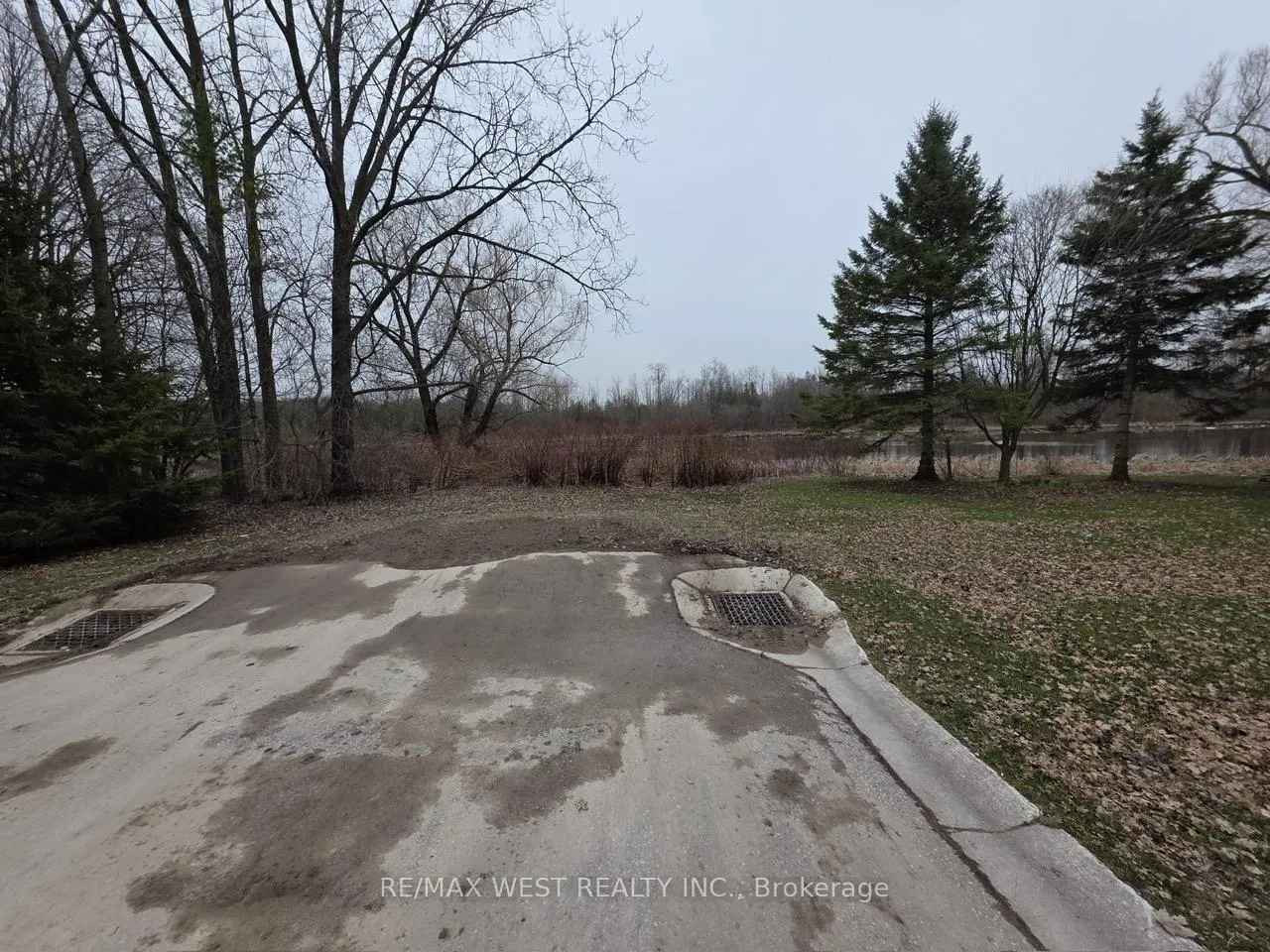Photo 47 of 476 Hamilton Street, Huron-Kinloss, Lucknow — HOMEH