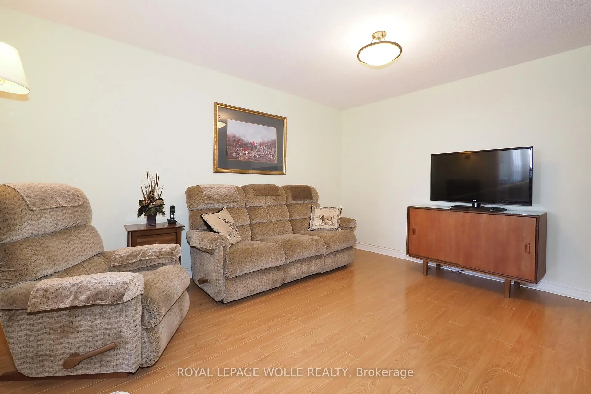 Photo 12 of Unit 1103, 4 Willow Street, Waterloo — HOMEH