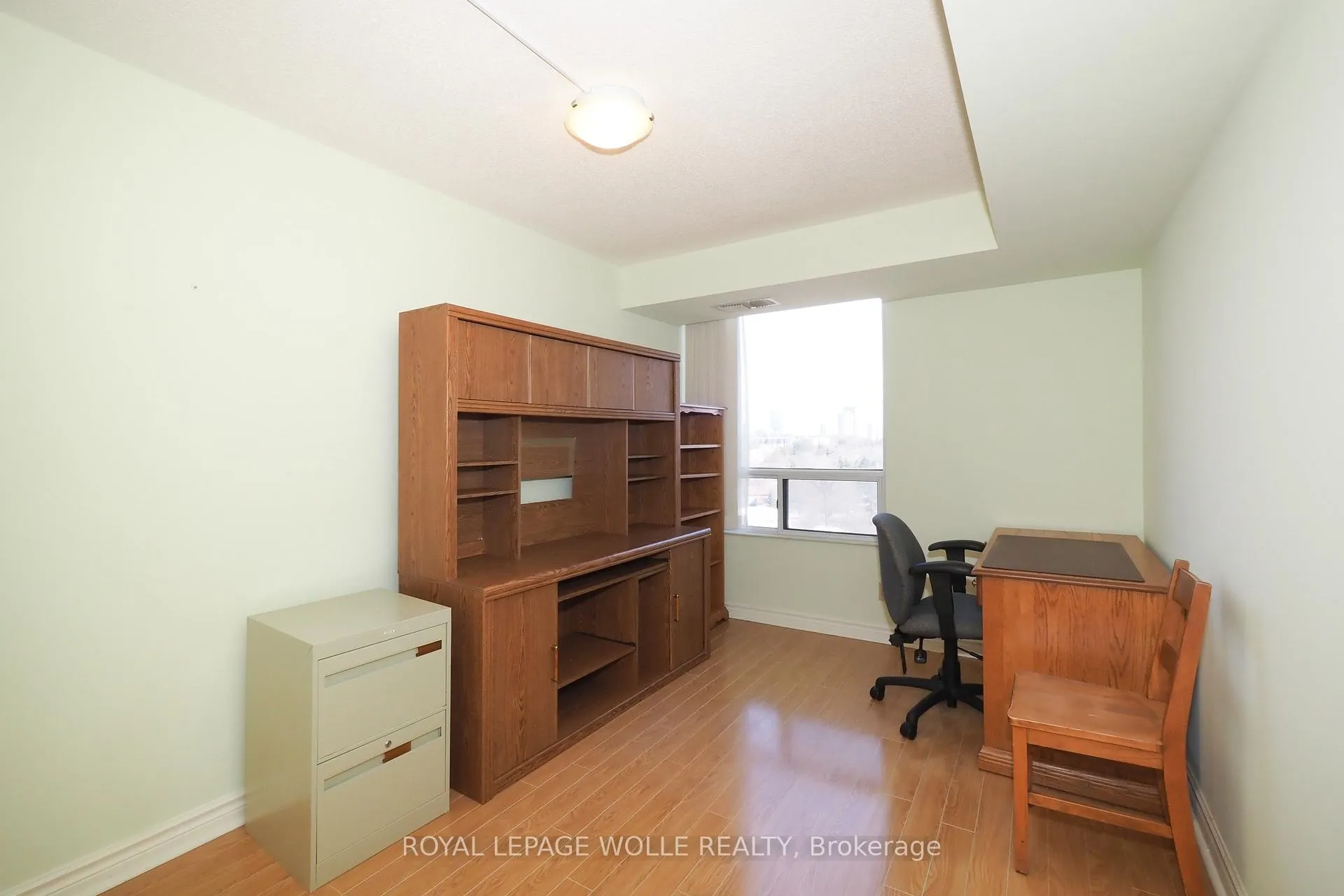 Photo 18 of Unit 1103, 4 Willow Street, Waterloo — HOMEH