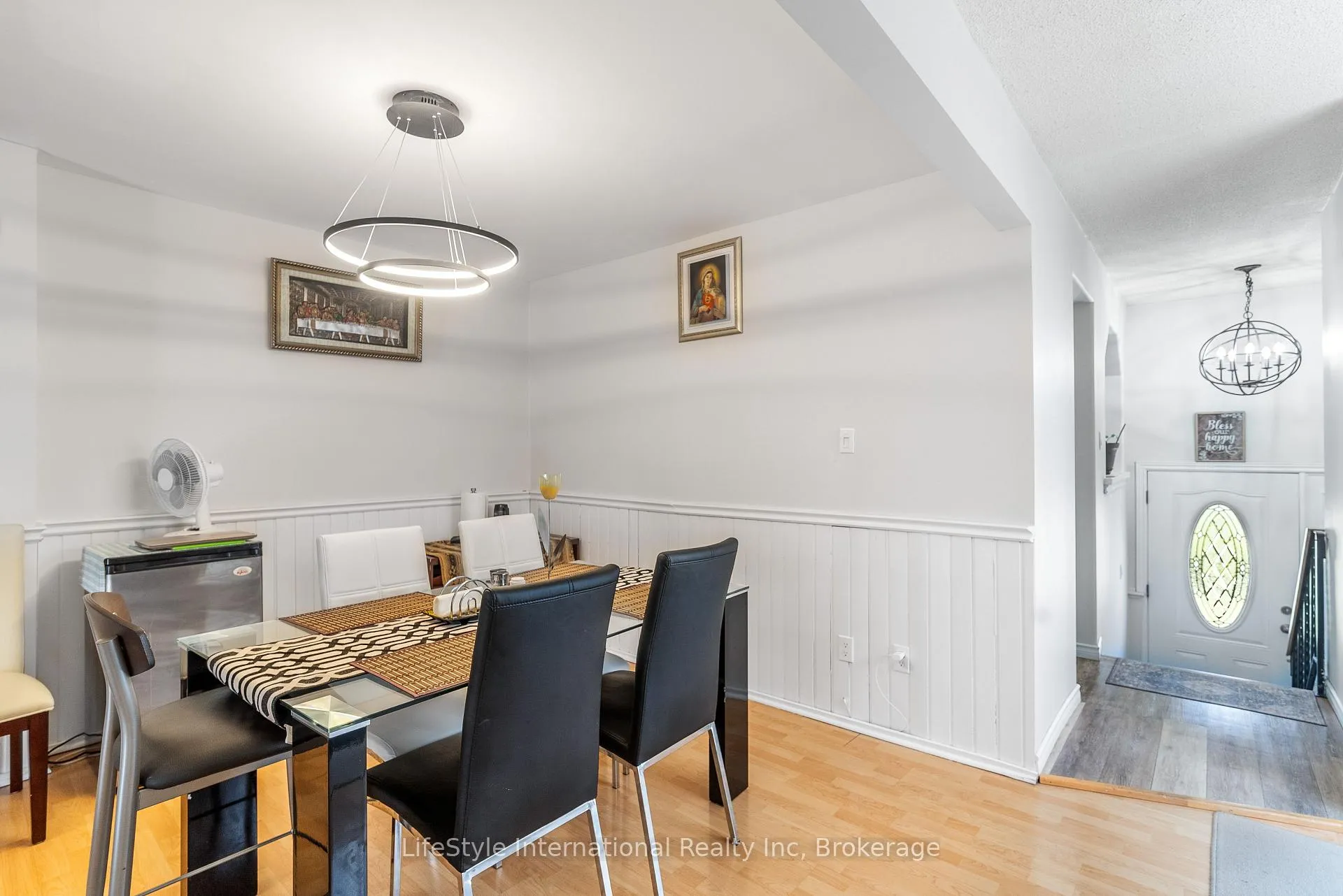 Photo 15 of 9 Hampton Street, Brantford — HOMEH