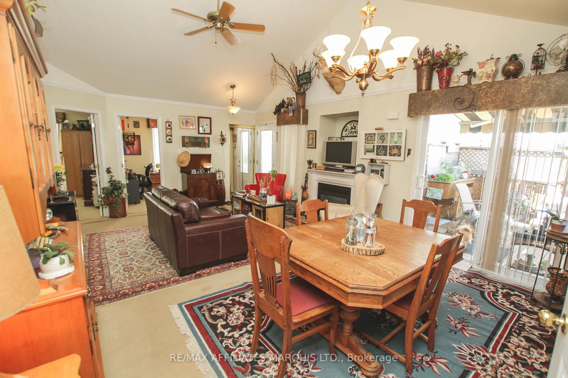 Photo 8 of 234 Hemlock Crescent, Cornwall — HOMEH
