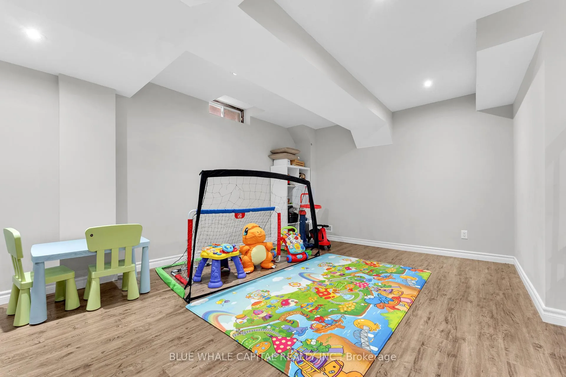 Photo 37 of 133 Orchard Hill Boulevard, Markham, Berczy — HOMEH