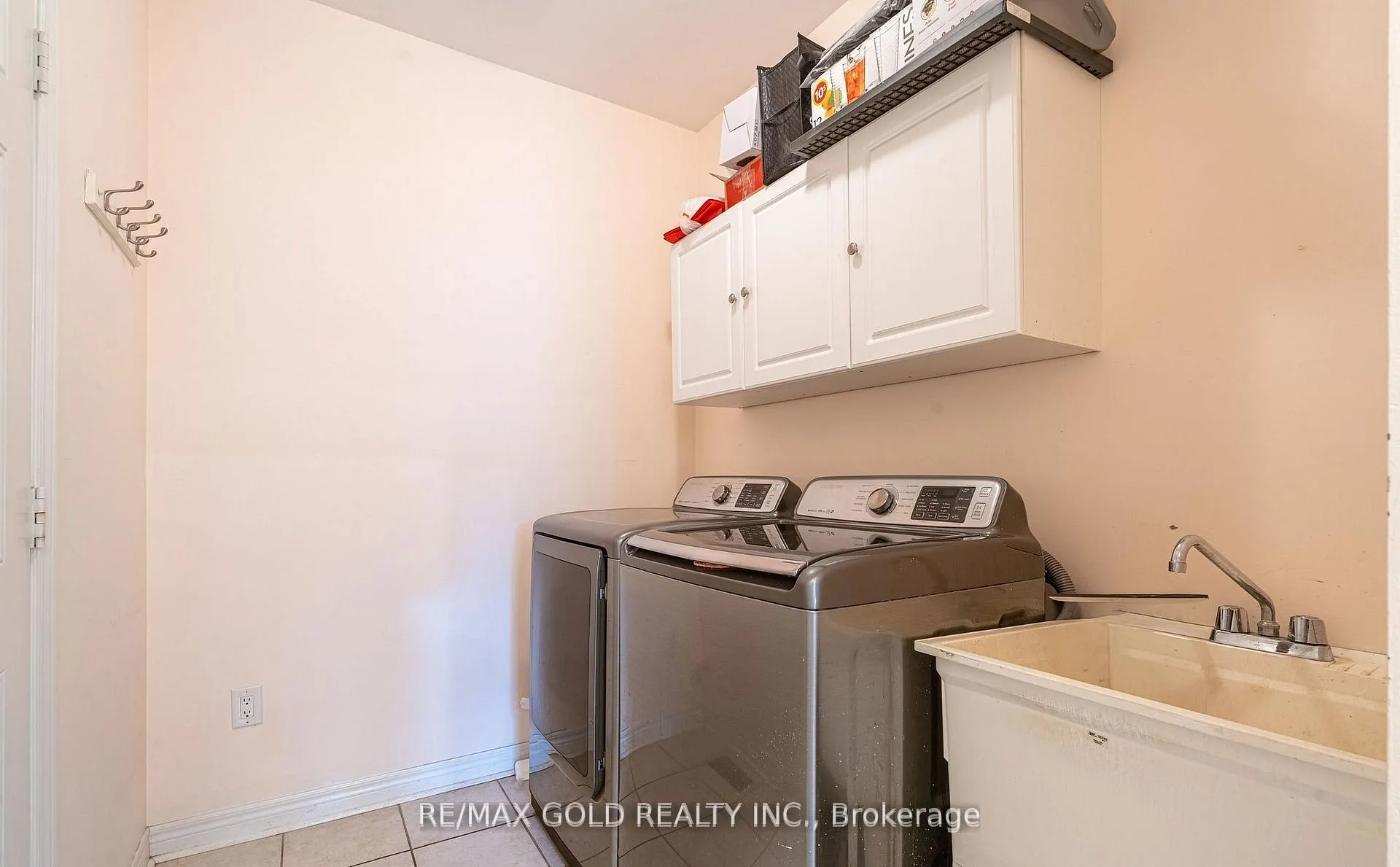 Photo 14 of 311 Father Tobin Road, Brampton, Sandringham-Wellington — HOMEH