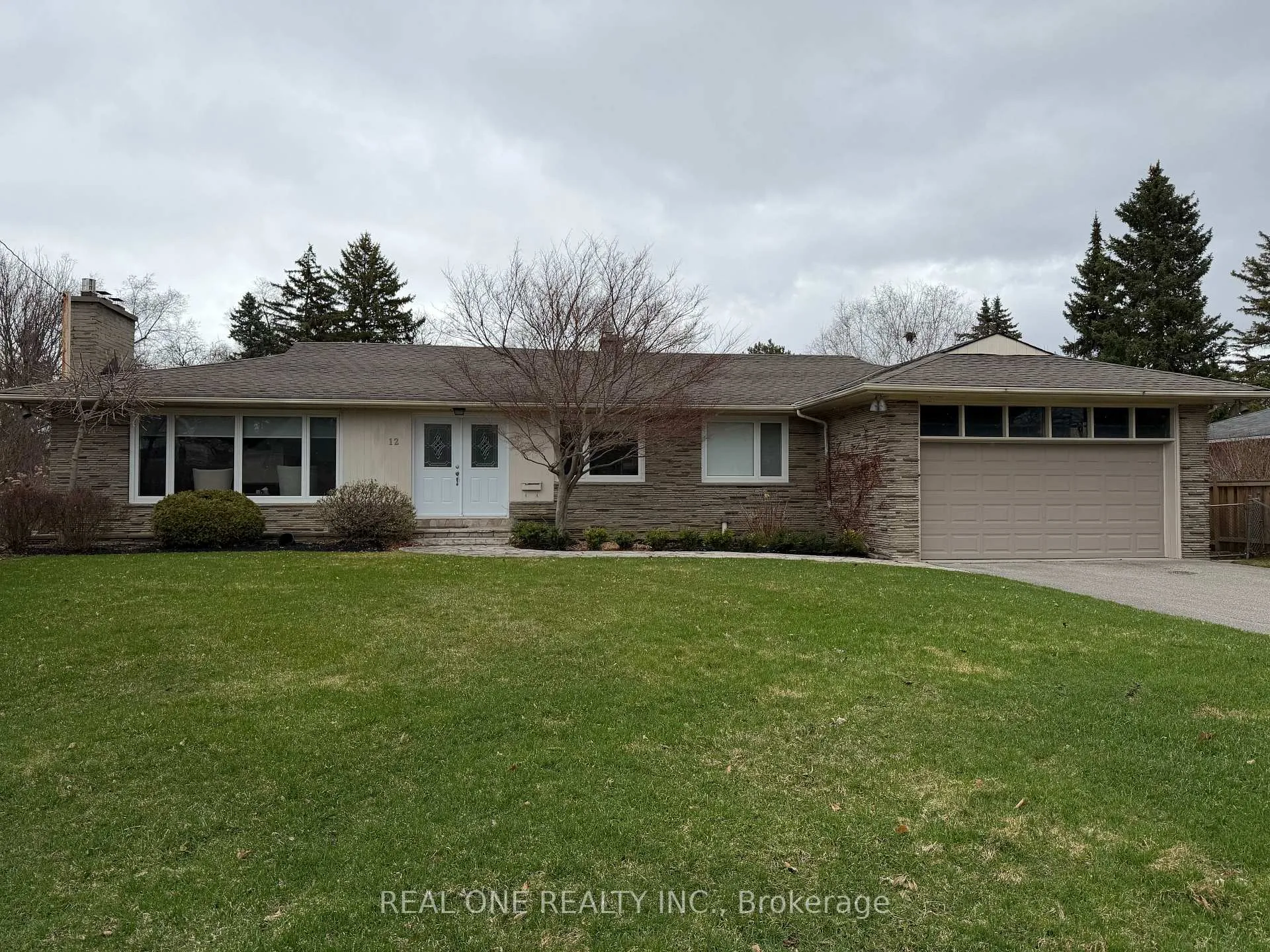 Front of 12 King Maple Place