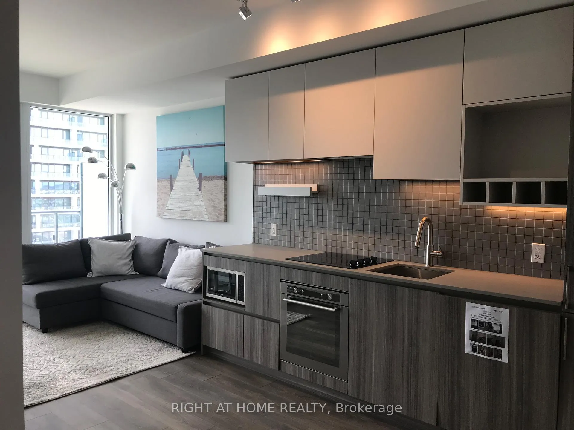 Photo 3 of Unit 2005, 898 Portage Parkway, Vaughan, Vaughan Corporate Centre — HOMEH