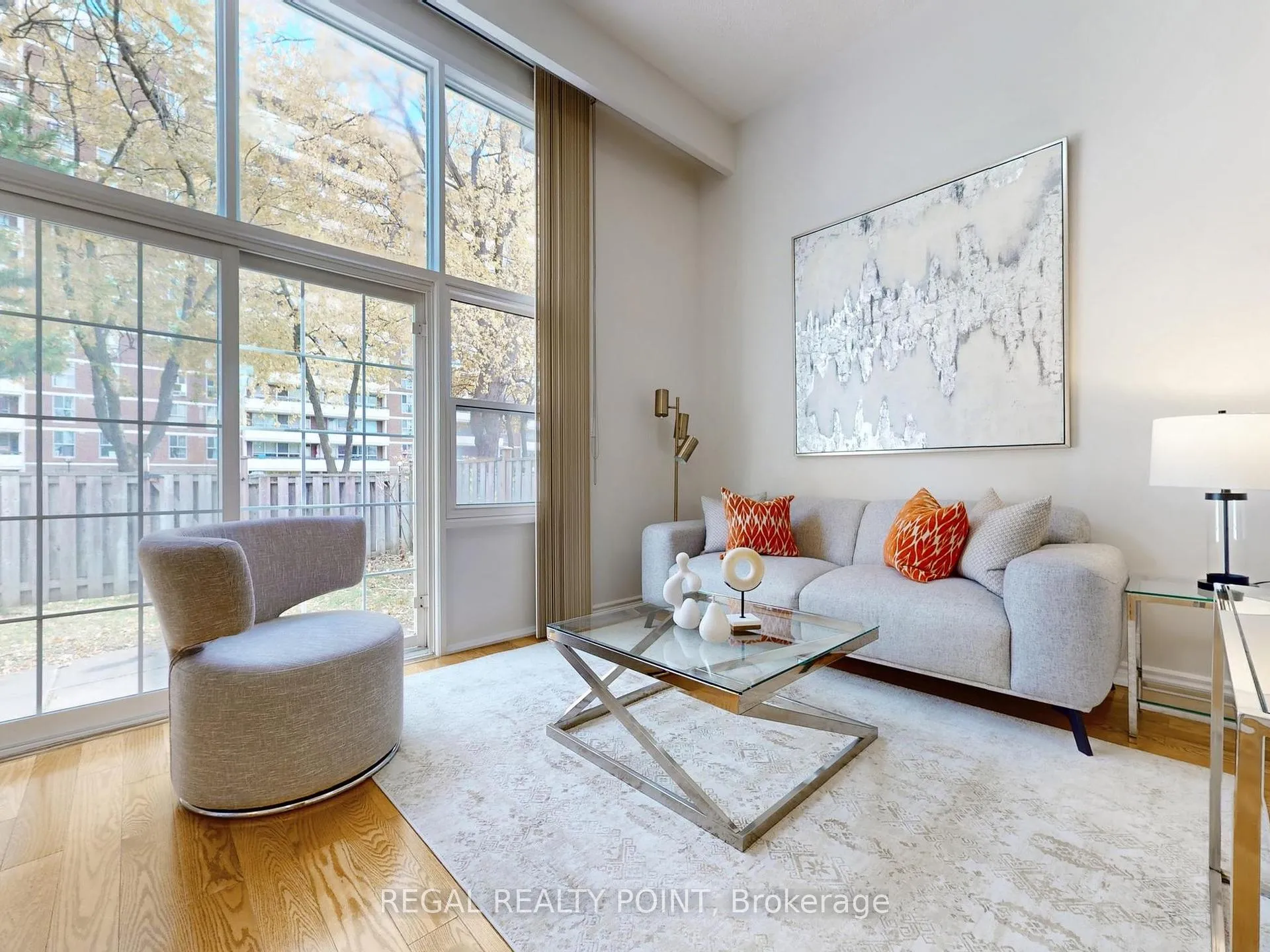 Photo 4 of Unit 63, 100 Bridletowne Circle, Scarborough, L'Amoreaux — HOMEH