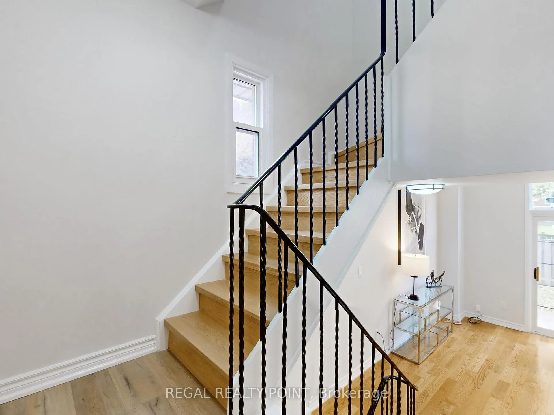 Photo 16 of Unit 63, 100 Bridletowne Circle, Scarborough, L'Amoreaux — HOMEH