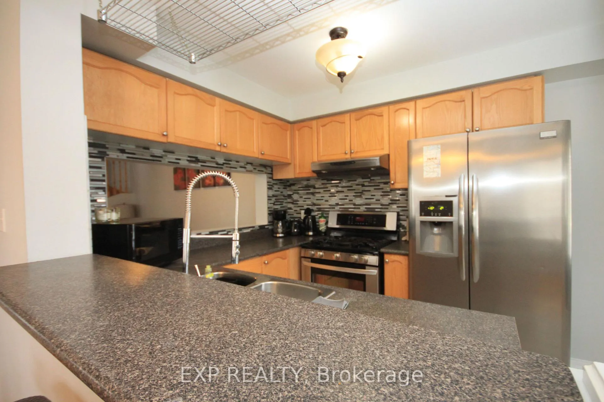 Photo 8 of 1318 Mowat Lane, Milton, Dempsey — HOMEH