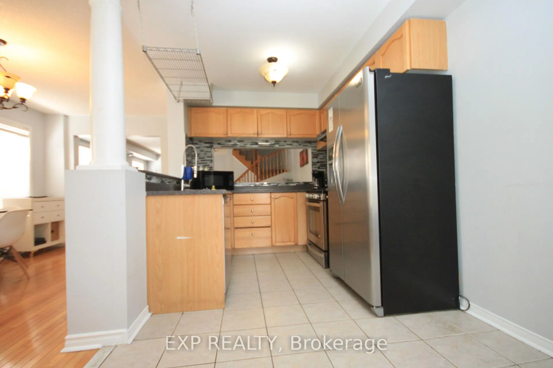 Photo 10 of 1318 Mowat Lane, Milton, Dempsey — HOMEH