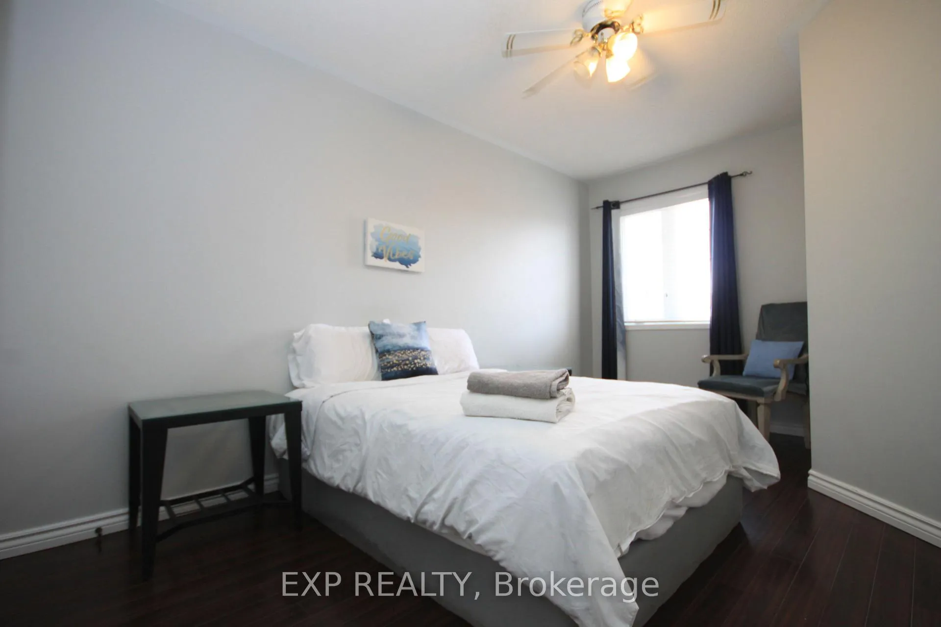 Photo 13 of 1318 Mowat Lane, Milton, Dempsey — HOMEH