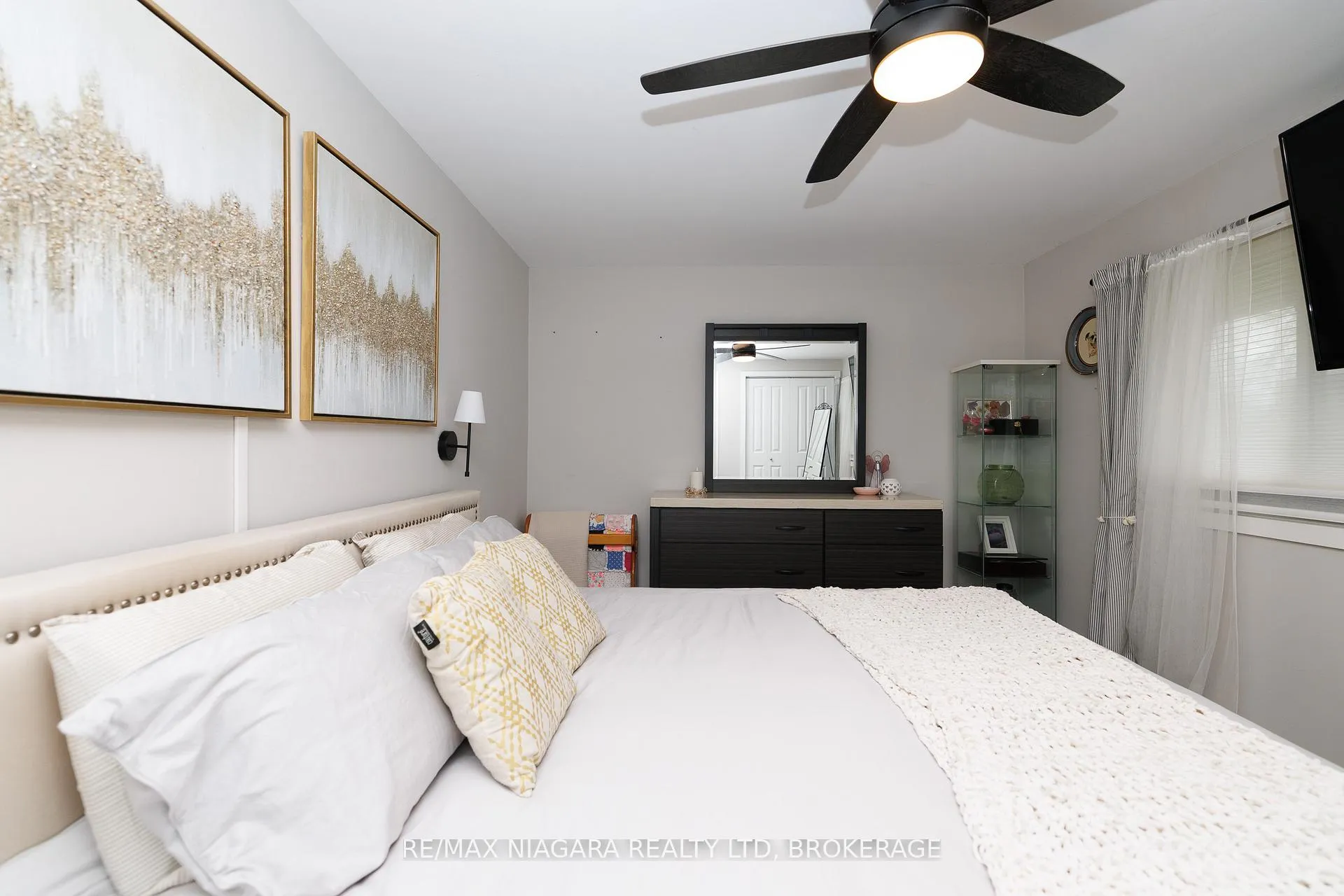 Photo 13 of 1 Royal Henley Boulevard, St. Catharines, Martindale Pond — HOMEH