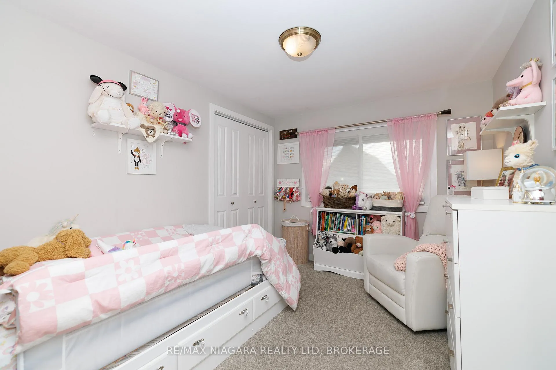 Photo 17 of 1 Royal Henley Boulevard, St. Catharines, Martindale Pond — HOMEH
