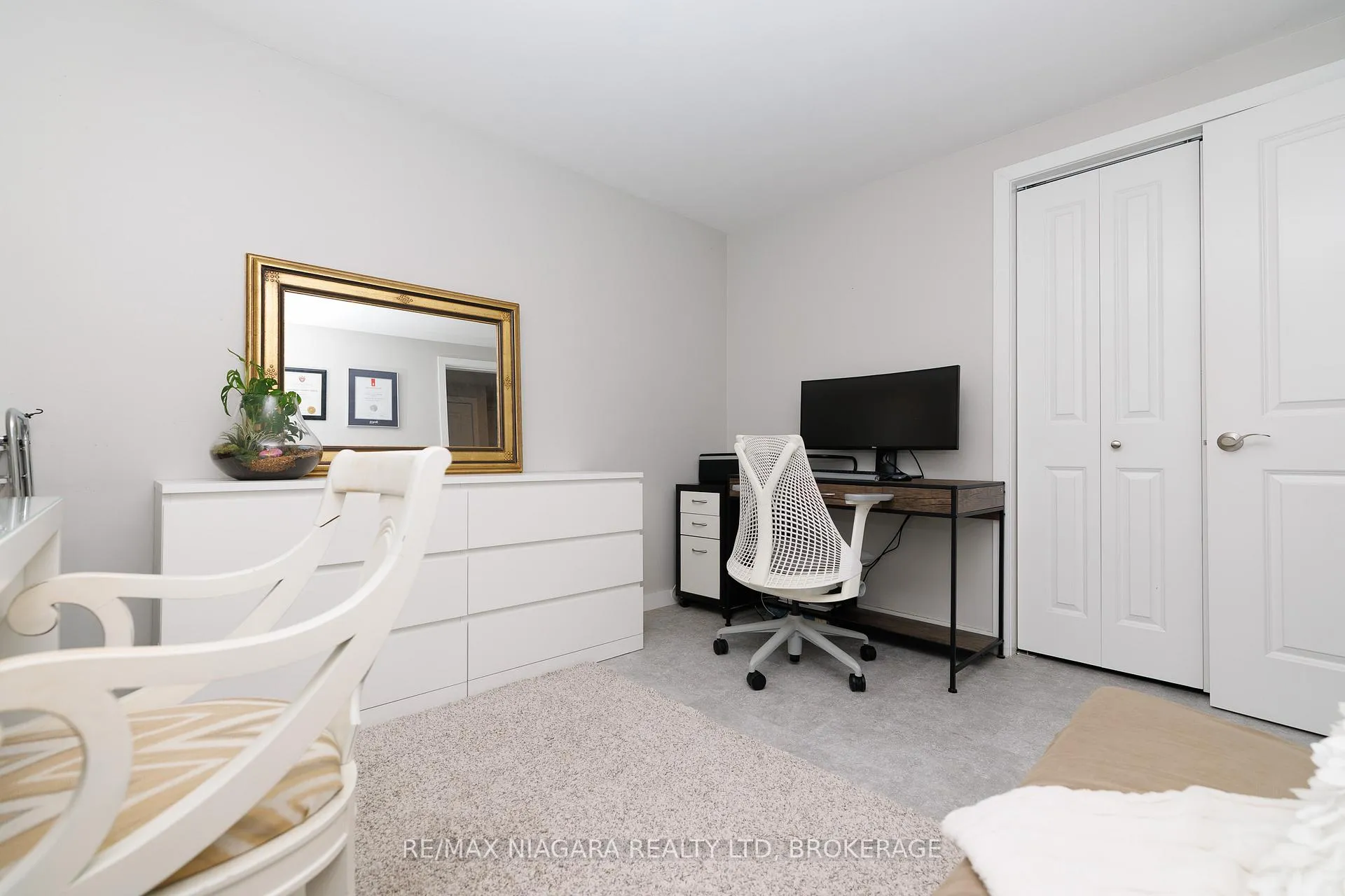 Photo 19 of 1 Royal Henley Boulevard, St. Catharines, Martindale Pond — HOMEH