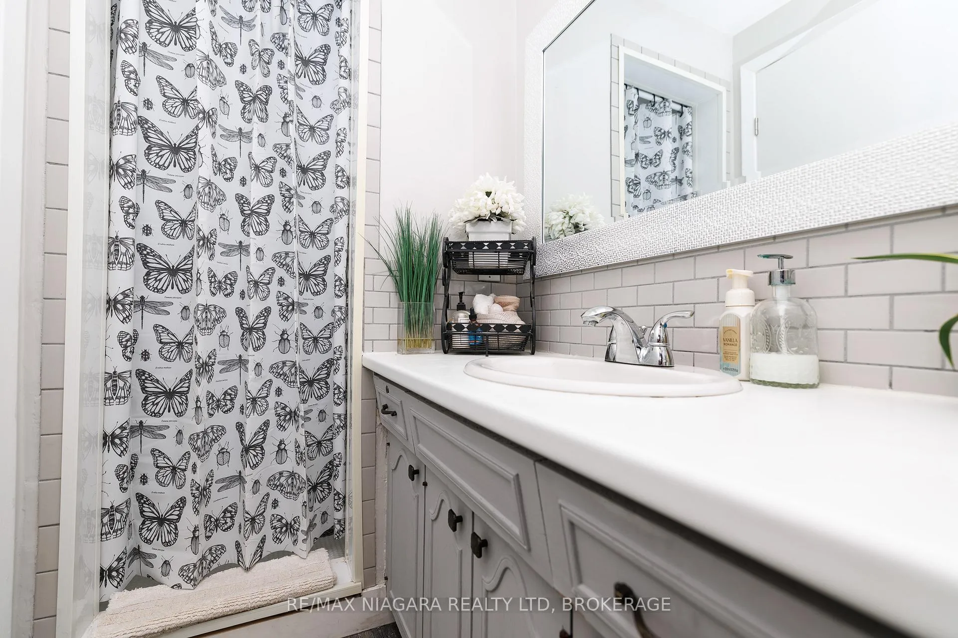 Photo 28 of 1 Royal Henley Boulevard, St. Catharines, Martindale Pond — HOMEH