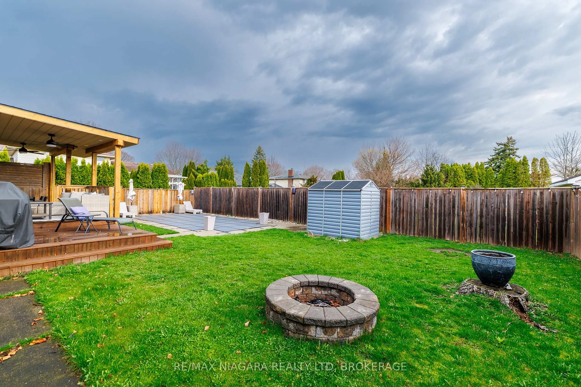 Photo 39 of 1 Royal Henley Boulevard, St. Catharines, Martindale Pond — HOMEH