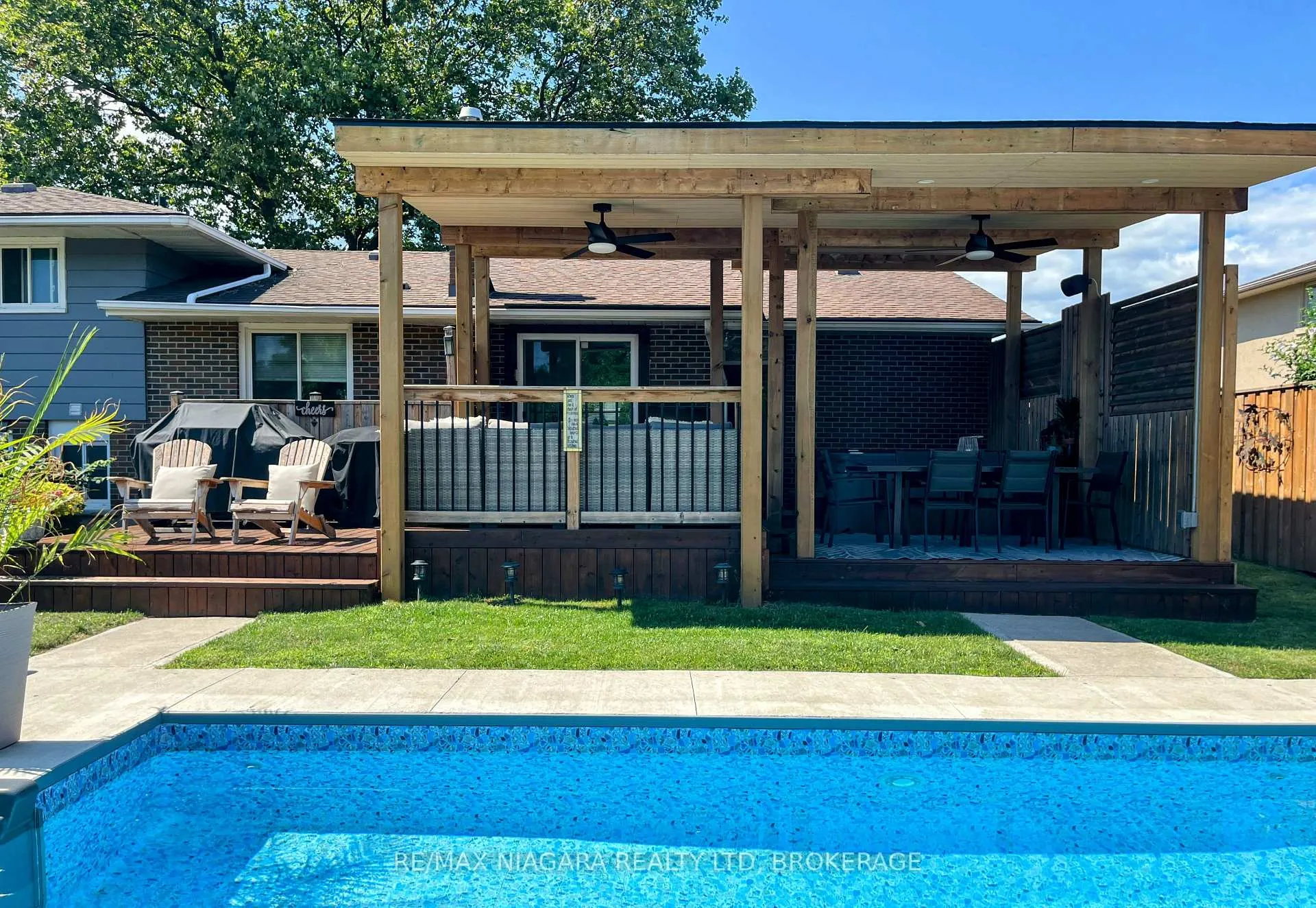 Photo 49 of 1 Royal Henley Boulevard, St. Catharines, Martindale Pond — HOMEH