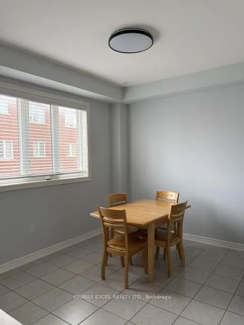 Photo 6 of 27 Spiv Grove Way, Markham, Greensborough — HOMEH