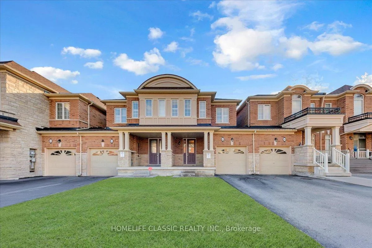 Front of 82 Blackberry Valley Crescent