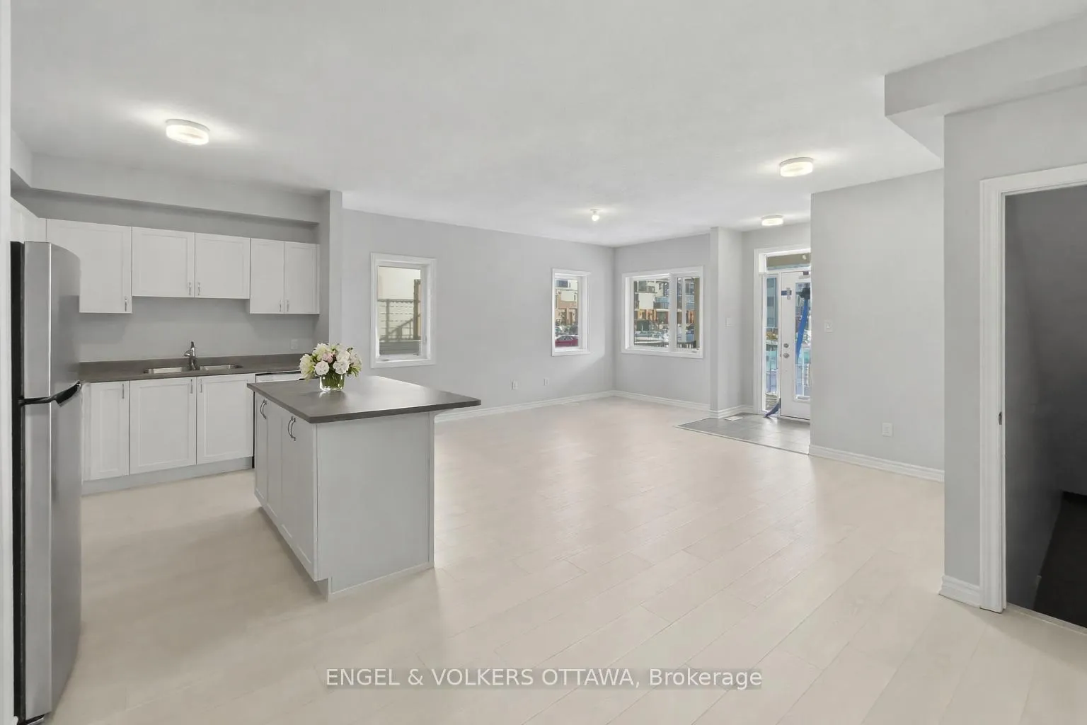 Photo 6 of Unit 44, 149 Anthracite Private, Ottawa, Barrhaven - Heritage Park — HOMEH