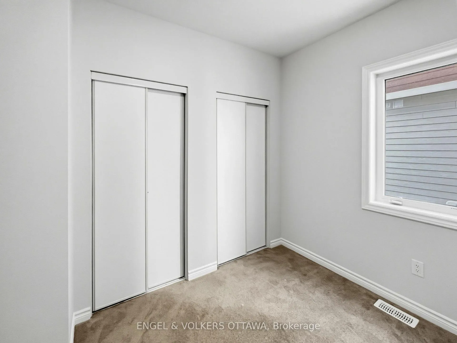 Photo 11 of Unit 44, 149 Anthracite Private, Ottawa, Barrhaven - Heritage Park — HOMEH