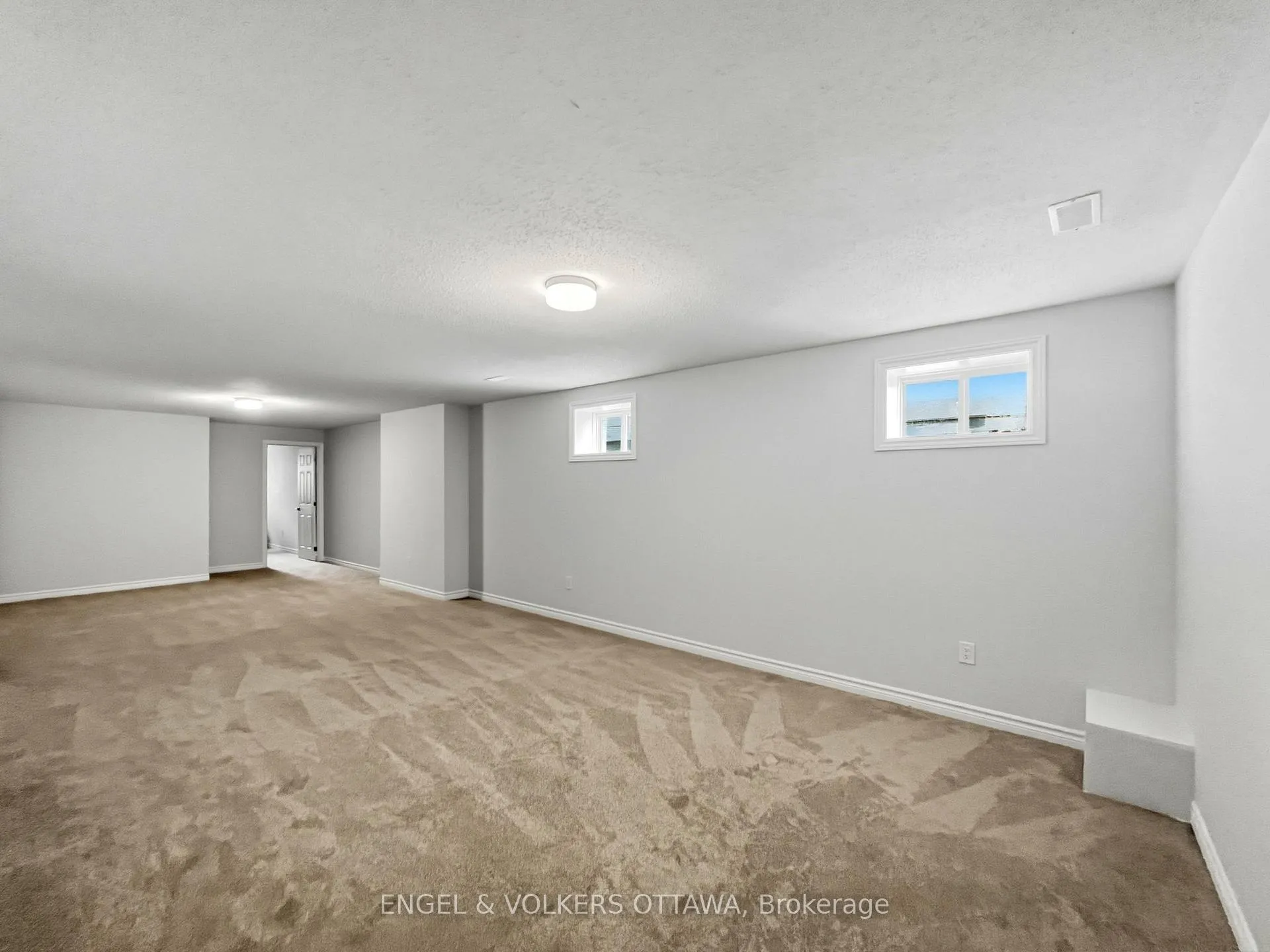 Photo 17 of Unit 44, 149 Anthracite Private, Ottawa, Barrhaven - Heritage Park — HOMEH