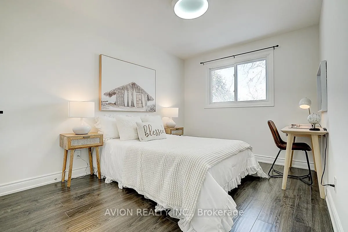Photo 21 of 24 Drakefield Road, Markham, Bullock — HOMEH
