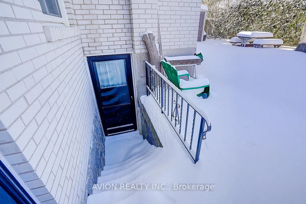 Photo 32 of 24 Drakefield Road, Markham, Bullock — HOMEH