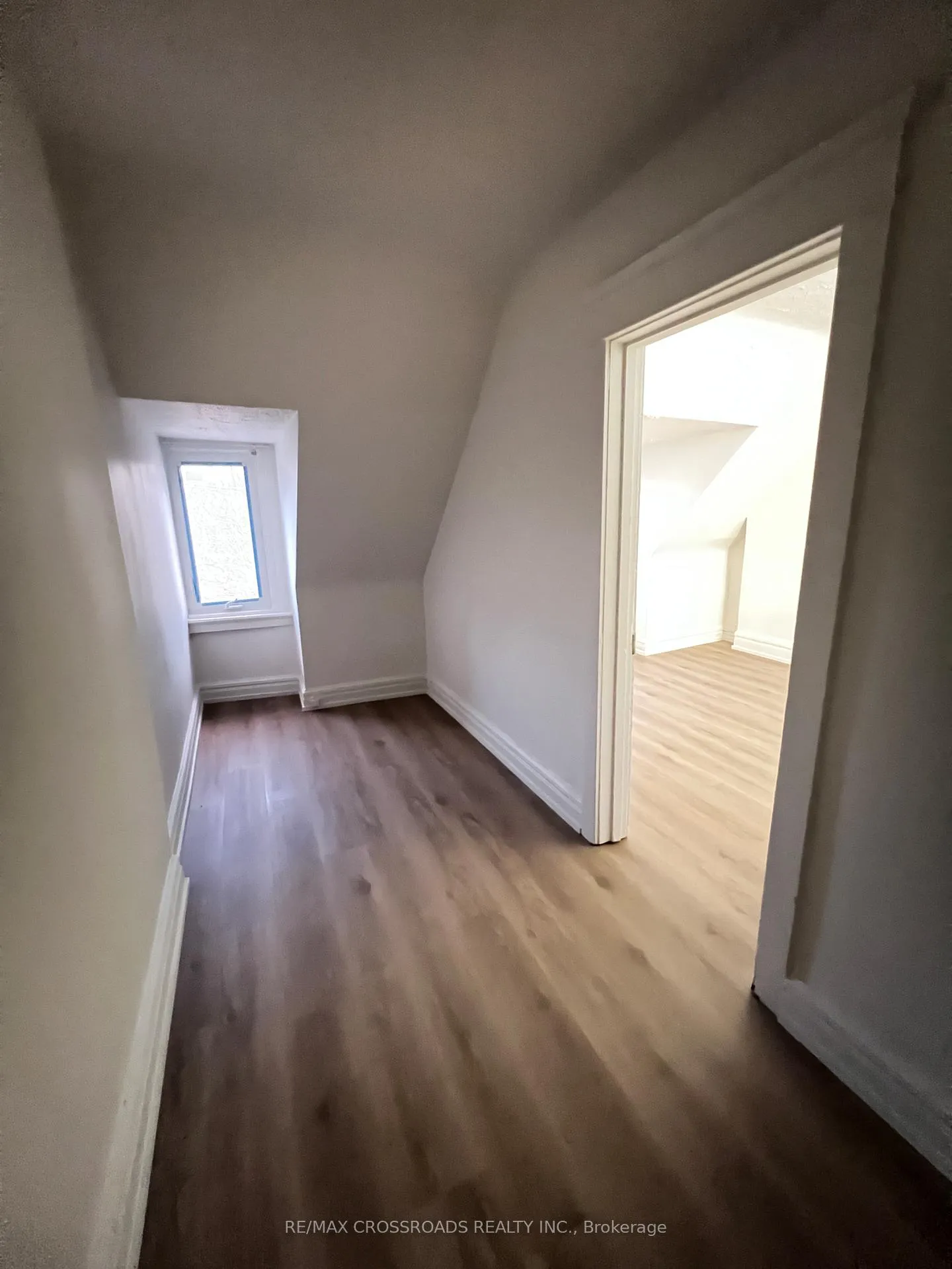 Photo 7 of Unit UNIT 3, 82 Curzon Street, Toronto, South Riverdale — HOMEH