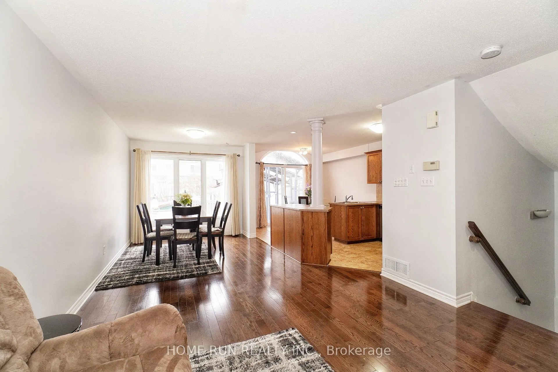 Photo 10 of 2222 Brockstone Crescent, Ottawa, Avalon East — HOMEH
